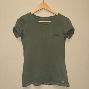 American Eagle Outfitters Dark Green Short Sleeve Tee